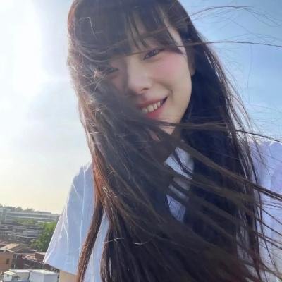 柏婷娜小姐